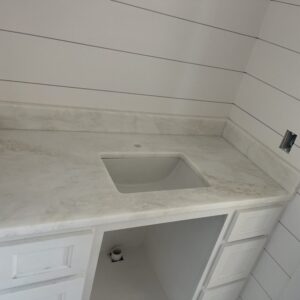 custom bathroom cabinets and countertops
